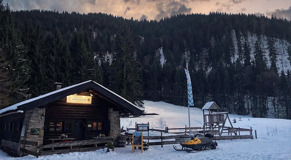 Wallbergmoosalm - mittendrin im Rodel- und Wanderparadies Wallbergmoosalm - mittendrin im Rodel- und Wanderparadies